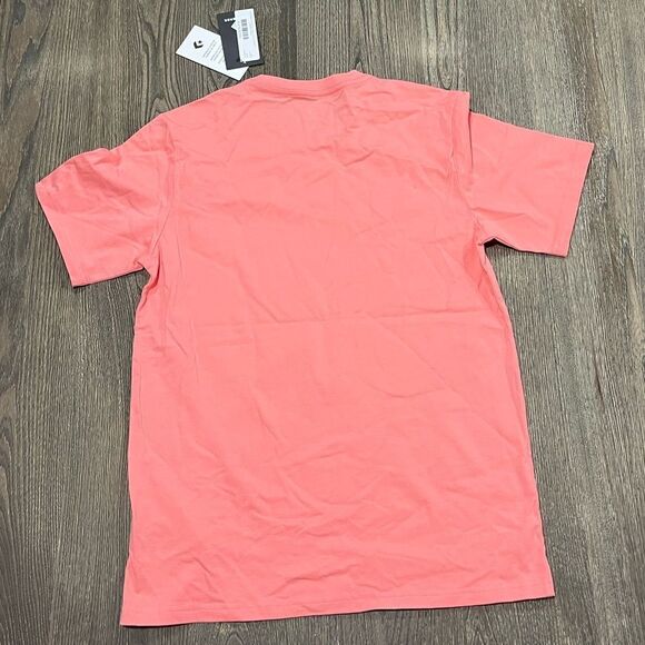 NWT Converse Go-To Embroidered Star Chevron T-Shirt Crewneck Lawn Flamingo XS - Picture 7 of 7